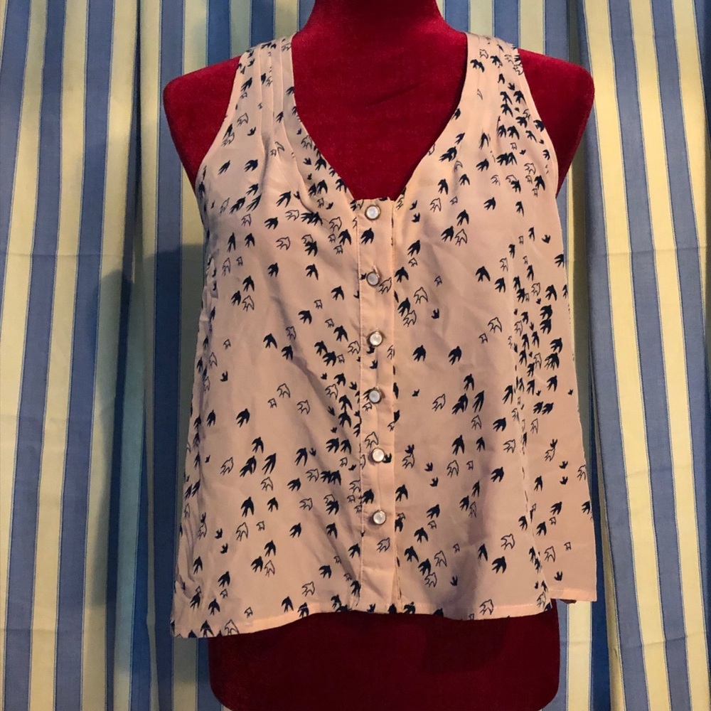 Hazel Size Small very nice good for summer